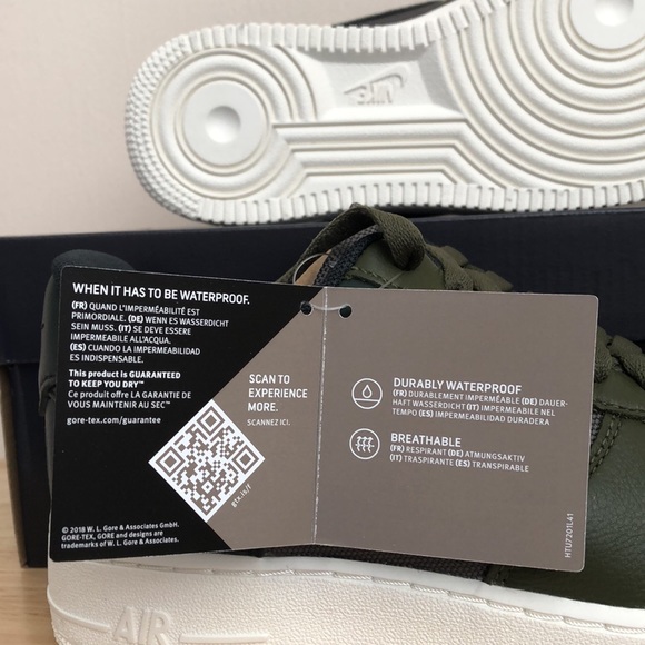 NIKE AIR FORCE 1 GTX SNEAKERS - Picture 8 of 9